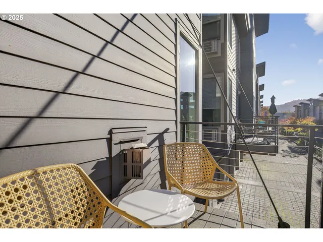 a view of outdoor space