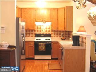 4552 Old Oak Road Doylestown, PA 18902 - Photo 5 of 12 Kitchen