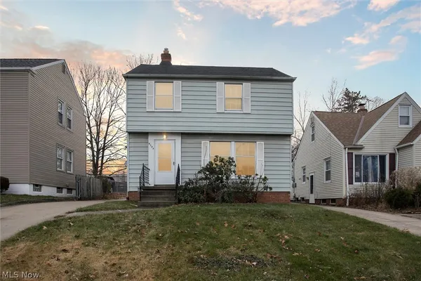 $1,390 | 9504 South Highland Avenue, Garfield Heights, OH 44125