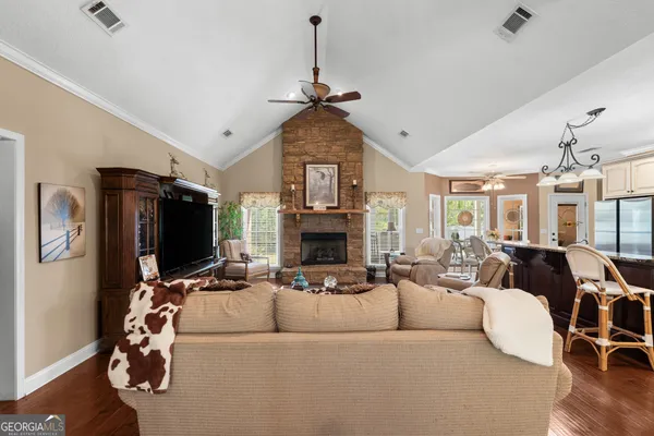 $749,900 | 60 Tucker Road, Claxton, GA 30417