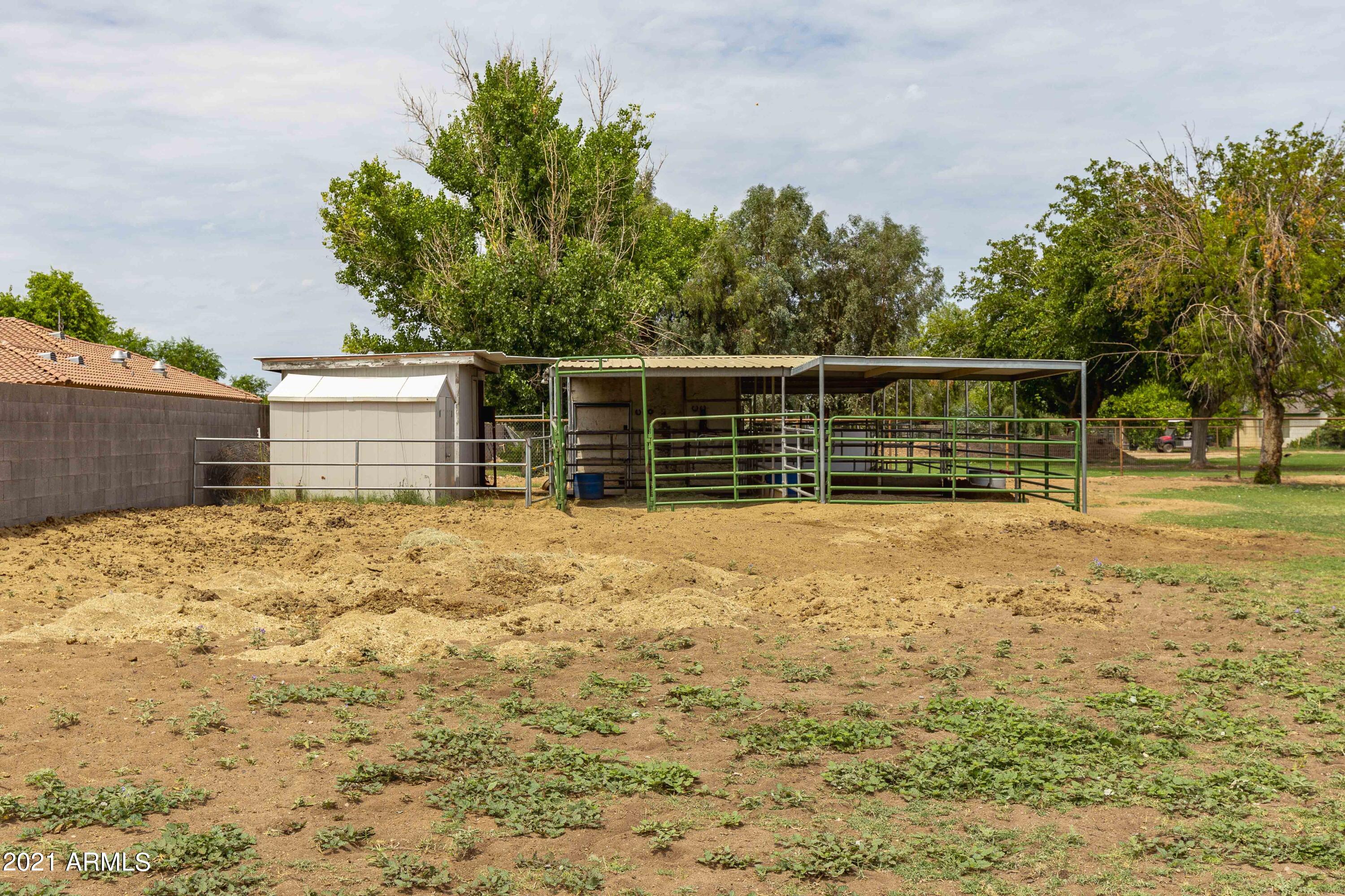 15431 East Via Del Rancho Gilbert, AZ 85298 - Photo 34 of 46 3 Stall Barn