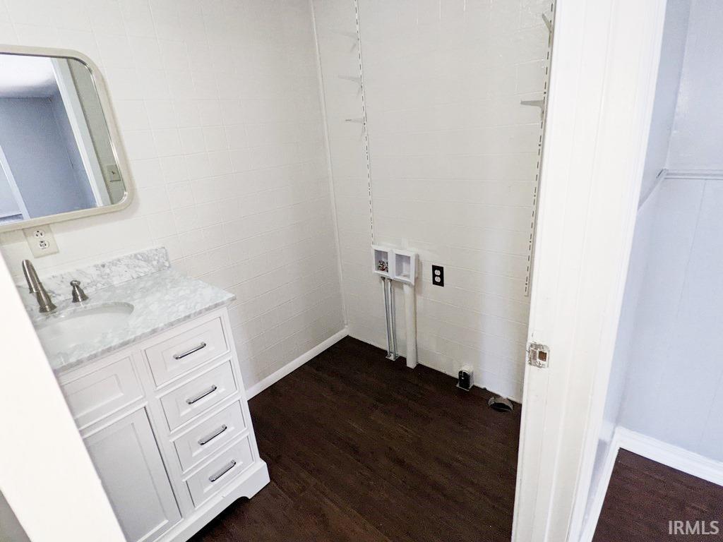 9325 West Carter Road Bloomington, IN 47403 - Photo 11 of 30