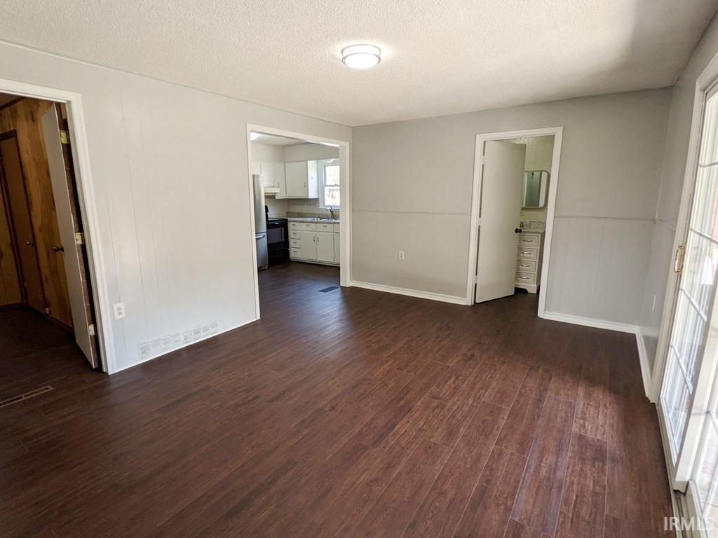 9325 West Carter Road Bloomington, IN 47403 - Photo 9 of 30