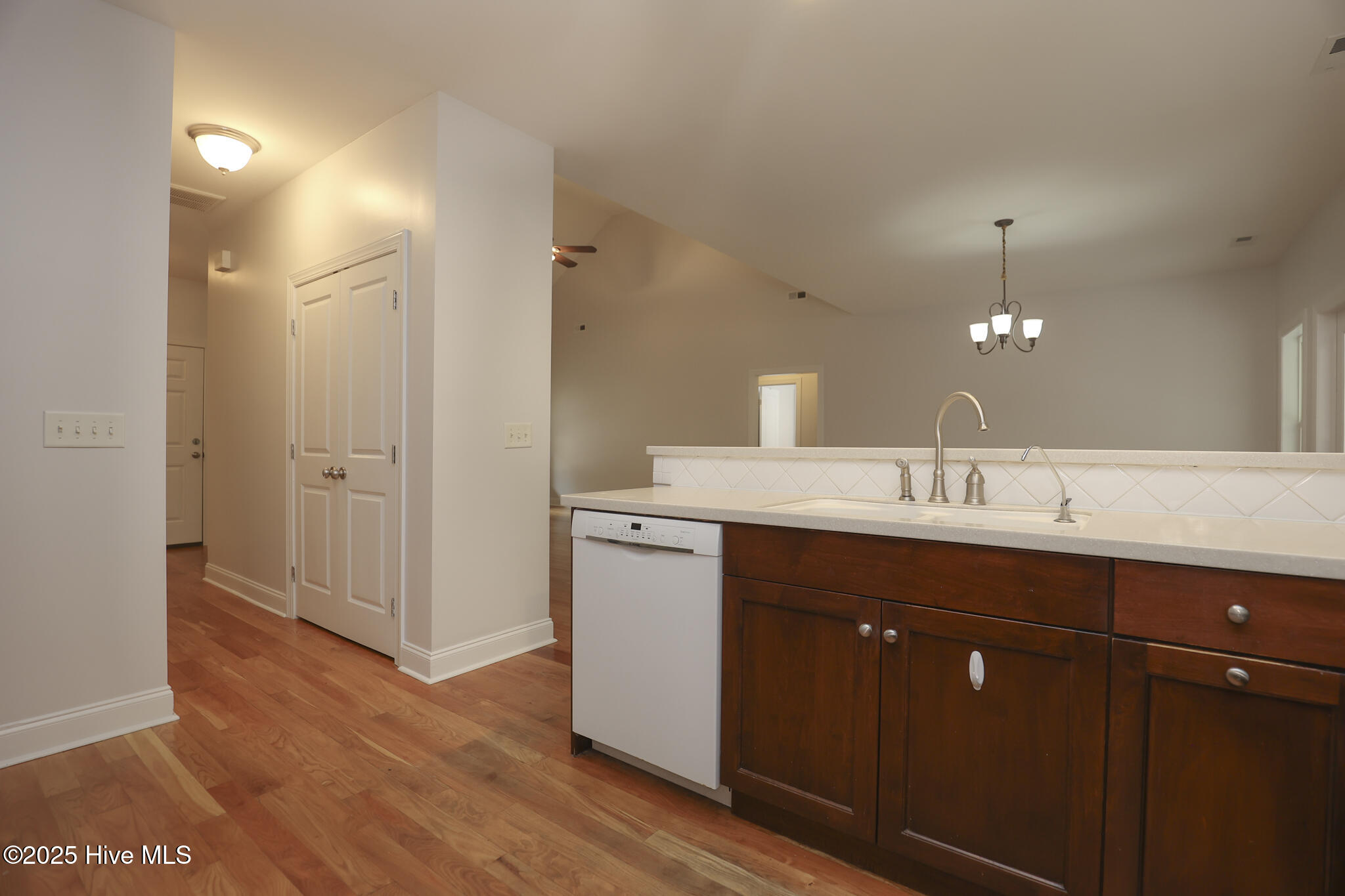 107 Ridge Road Hampstead, NC 28443 - Photo 14 of 55 107 Ridge Rd-41