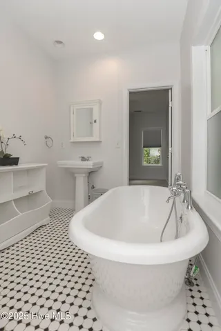 $475,000 | 107 Ridge Road, Hampstead, NC 28443