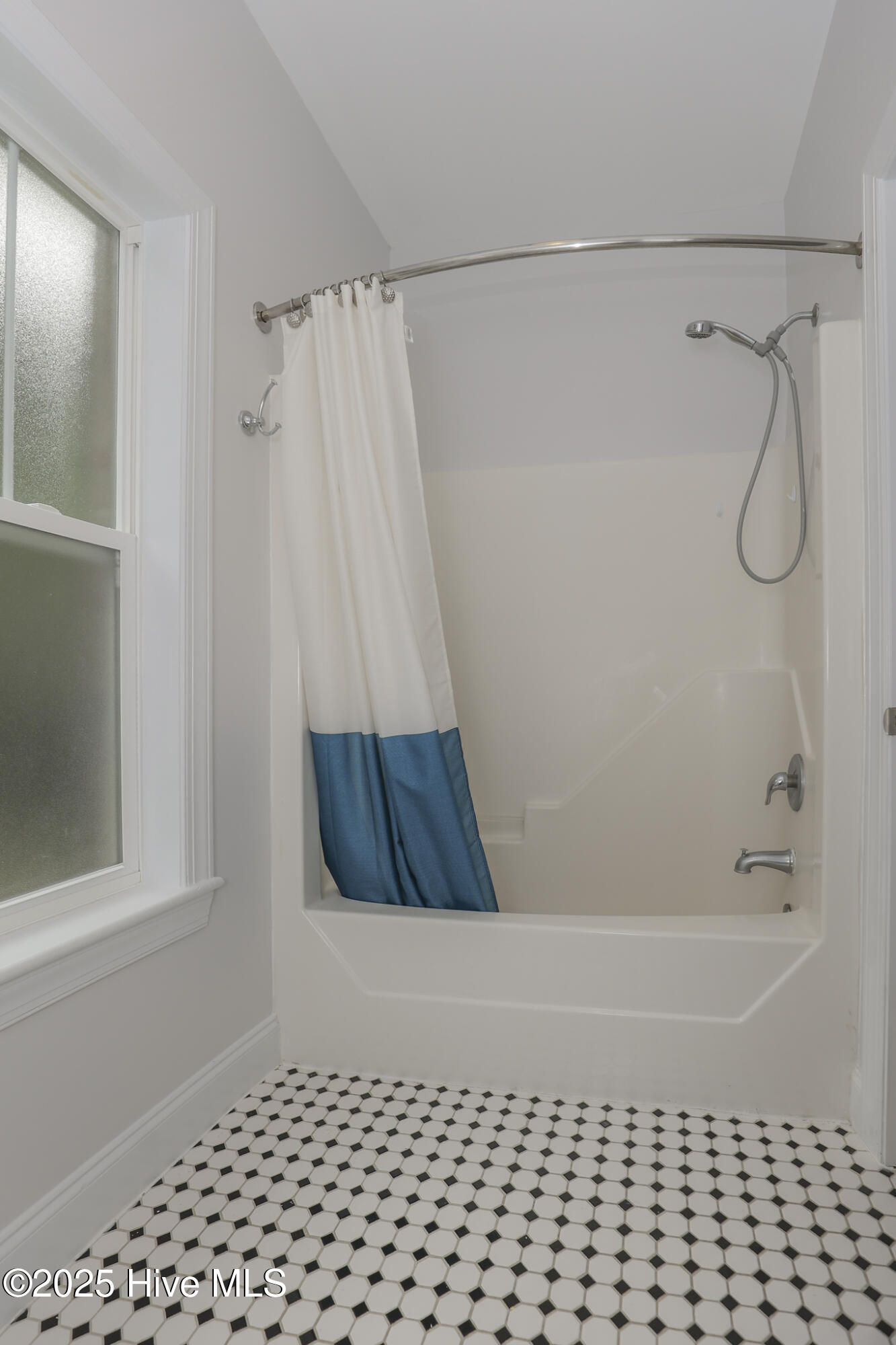 107 Ridge Road Hampstead, NC 28443 - Photo 34 of 55 107 Ridge Rd-54