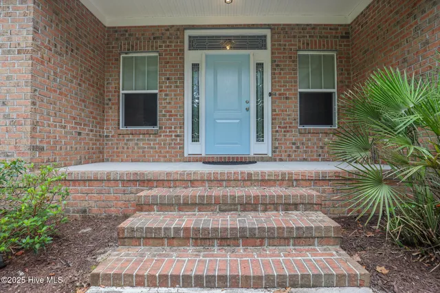 $475,000 | 107 Ridge Road, Hampstead, NC 28443