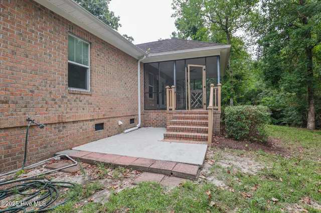 $475,000 | 107 Ridge Road, Hampstead, NC 28443