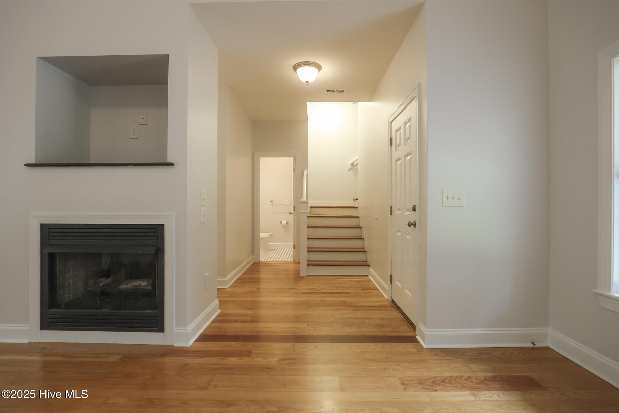 107 Ridge Road Hampstead, NC 28443 - Photo 8 of 55 107 Ridge Rd-47