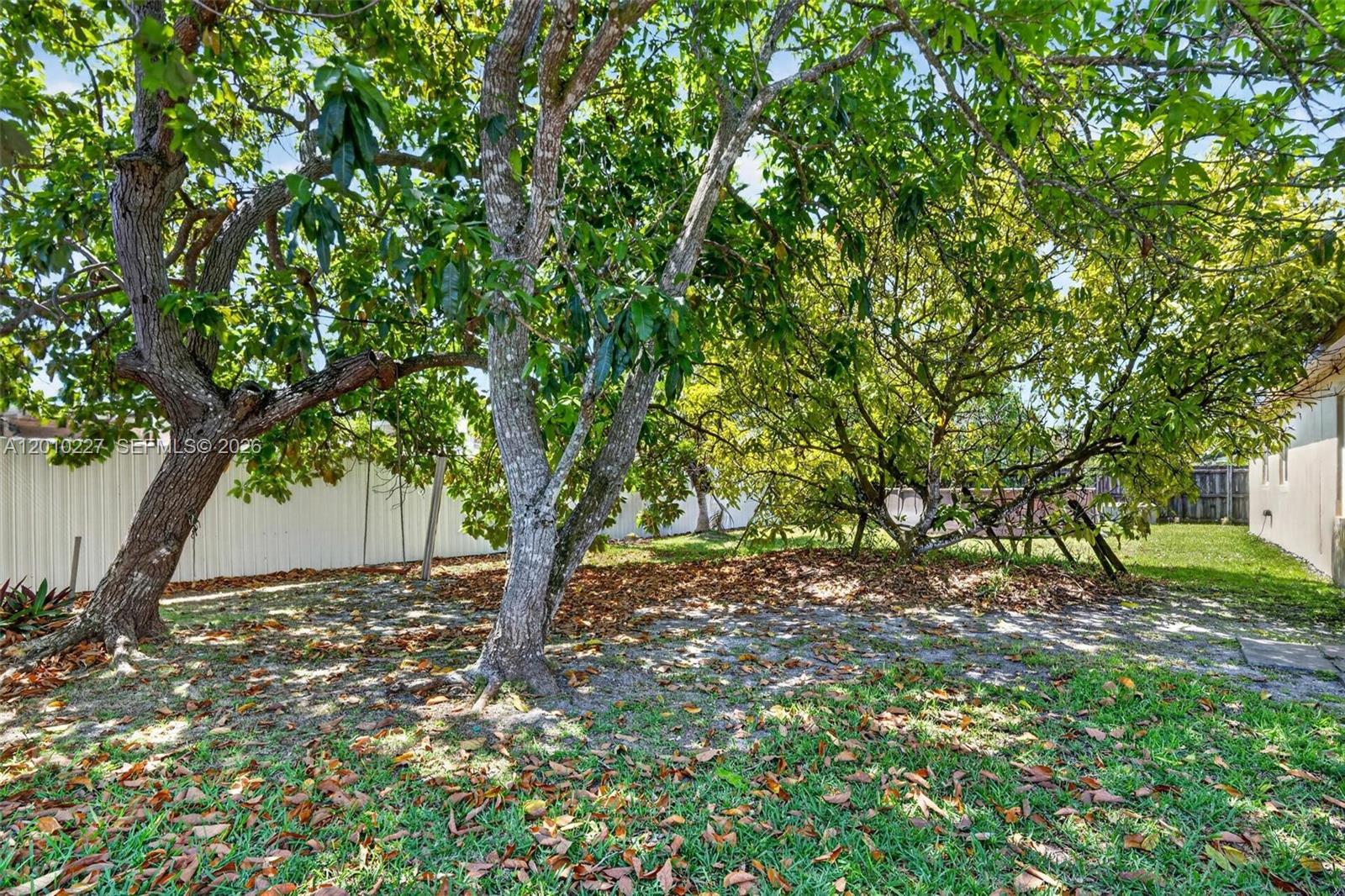 9430 Easter Road Cutler Bay, FL 33157 - Photo 25 of 31