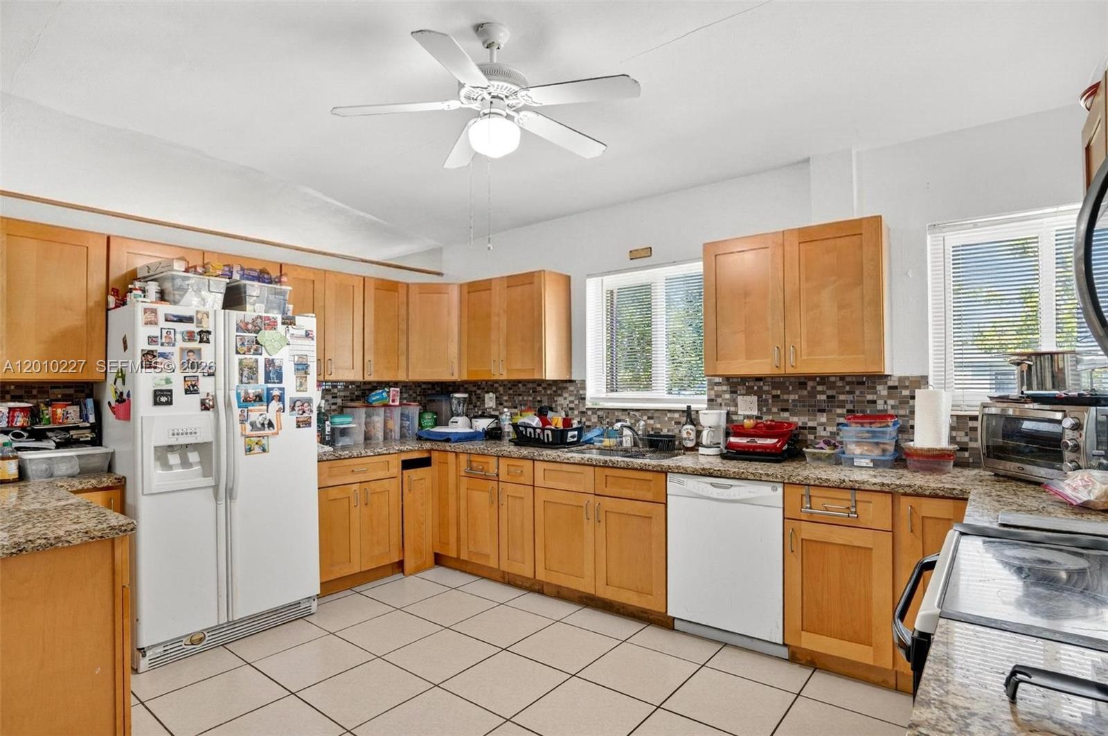 9430 Easter Road Cutler Bay, FL 33157 - Photo 3 of 31
