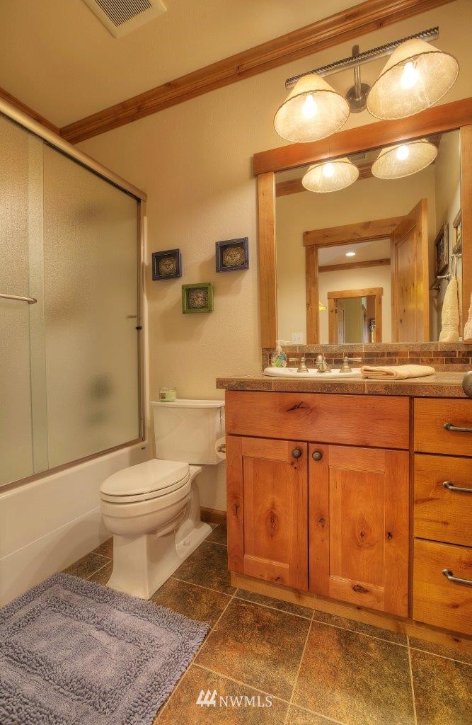 11934 Northeast 162nd Place Bothell, WA 98011 - Photo 15 of 17 Gallery Image 15