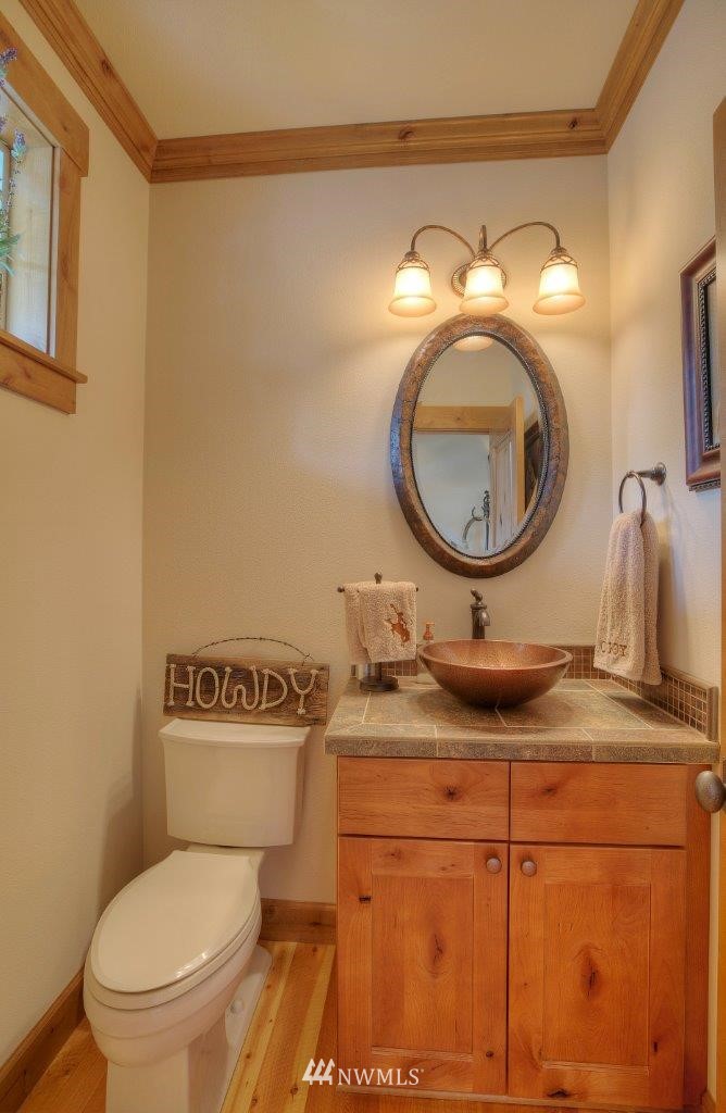 11934 Northeast 162nd Place Bothell, WA 98011 - Photo 8 of 17 Gallery Image 8