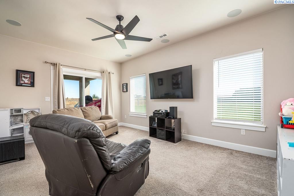 86905 East Sagebrush Road Kennewick, WA 99338 - Photo 19 of 45 Gallery Image 19
