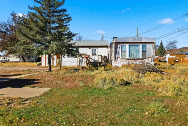 $150,000 | 205 East State Street, Rawlins, WY 82301