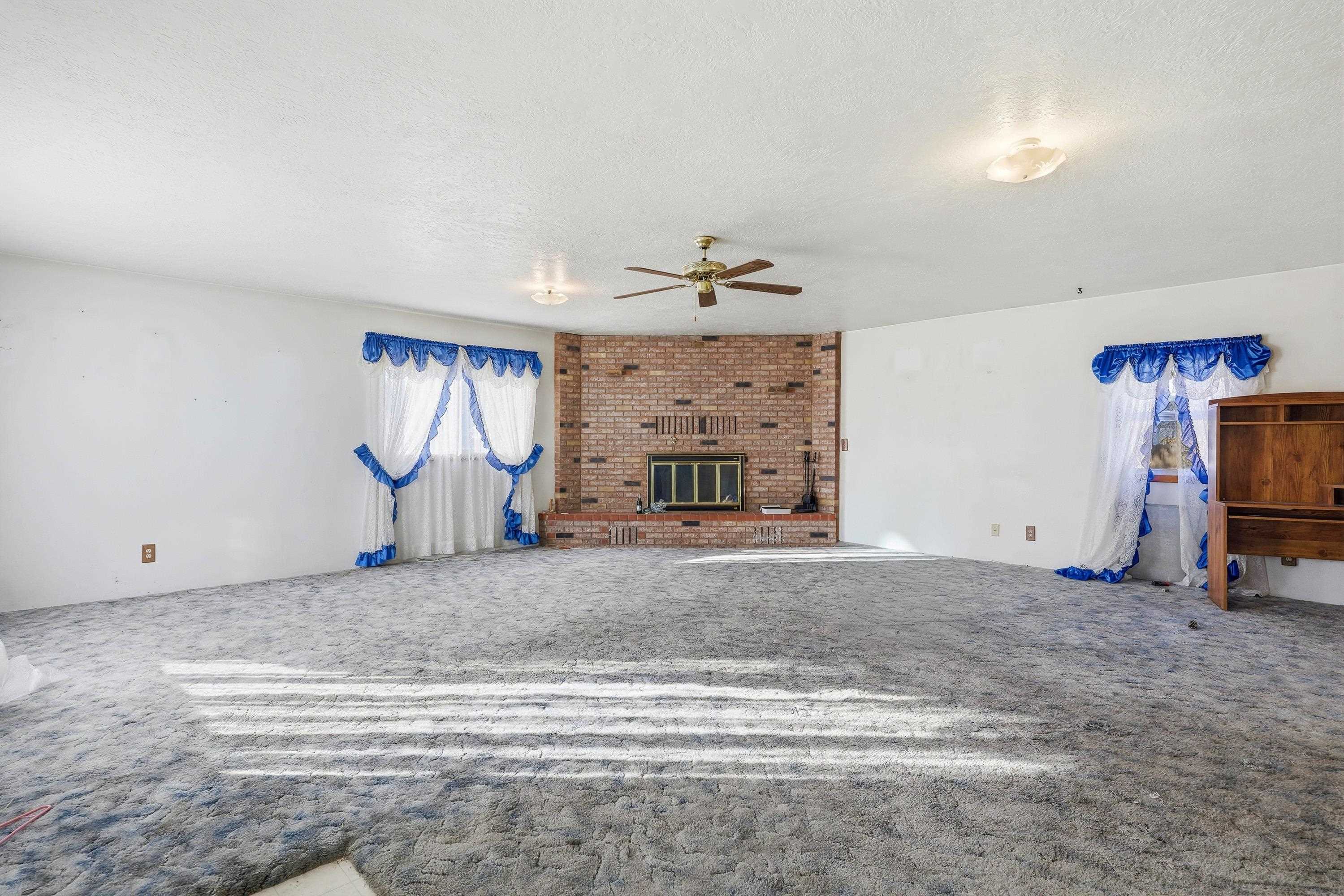 205 East State Street Rawlins, WY 82301 - Photo 3 of 23