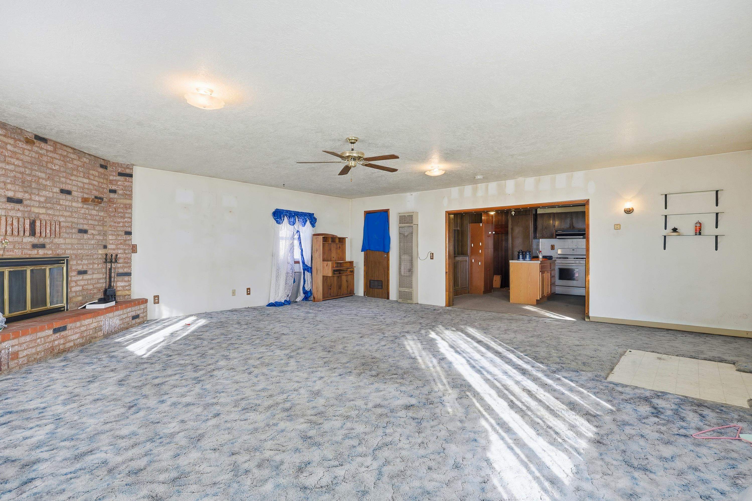 205 East State Street Rawlins, WY 82301 - Photo 4 of 23