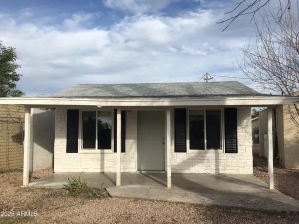 $1,100 | 623 South Country Club Drive, Unit 4, Mesa, AZ 85210