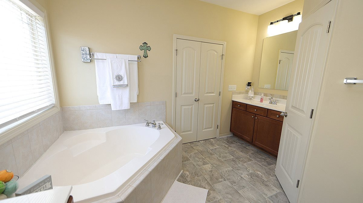 2913 Landing Falls Lane Raleigh, NC 27616 - Photo 19 of 30 Separate Vanities