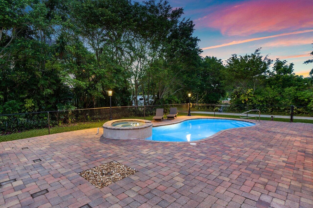 5515 Colbright Road Lake Worth, FL 33467 - Photo 40 of 58 sunset pool