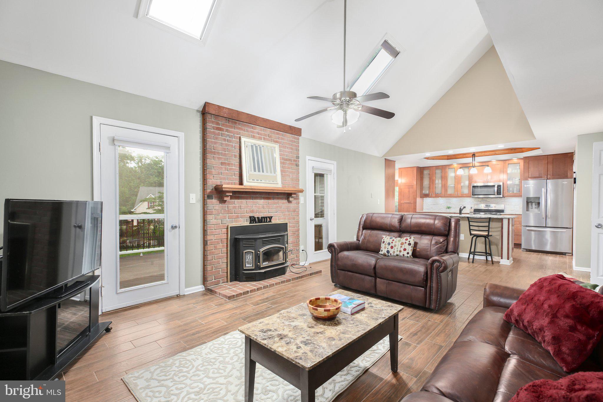 10907 Park Ridge Road Fredericksburg, VA 22408 - Photo 3 of 61 Gallery Image 3