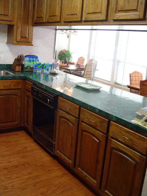 710 South Mobile Street, Unit 44 Fairhope, AL 36532 - Photo 16 of 41 Kitchen bar counter