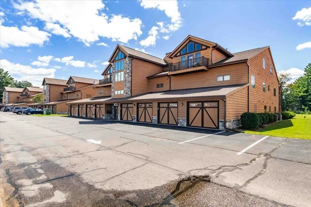 $249,900 | 2013-6 South Czech Avenue, Unit 1106, Arkdale, WI 54613