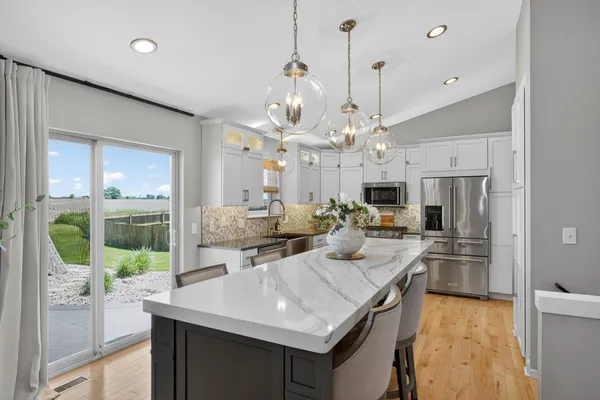 $659,900 | 6918 Rembrandt Road, DeForest, WI 53532