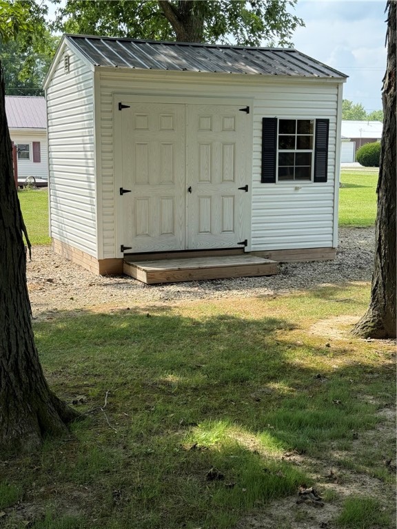145 West Steidl Road Paris, IL 61944 - Photo 3 of 32 Brand new shed with solar lighting