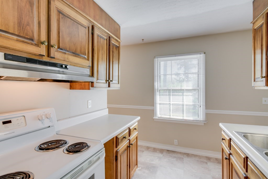 2120 Rosier Road Augusta, GA 30906 - Photo 11 of 27