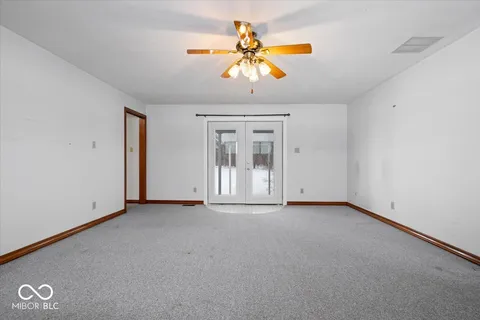 $349,000 | 3 East County Road 900 North, Lizton, IN 46149