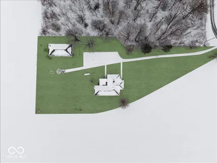 $349,000 | 3 East County Road 900 North, Lizton, IN 46149