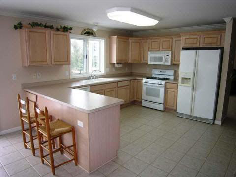 7091 Brewer Road Flint, MI 48507 - Photo 7 of 12 941745-6.JPG