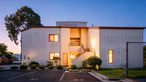 $420,000 | 27949 Thornton Court, Unit 1B, Hayward, CA 94544