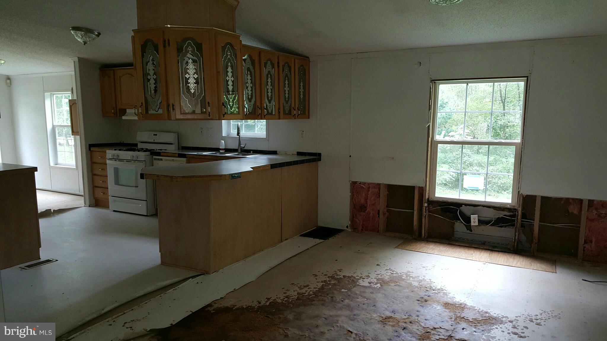 438 Telegraph Road Rising Sun, MD 21911 - Photo 6 of 12 Living Room