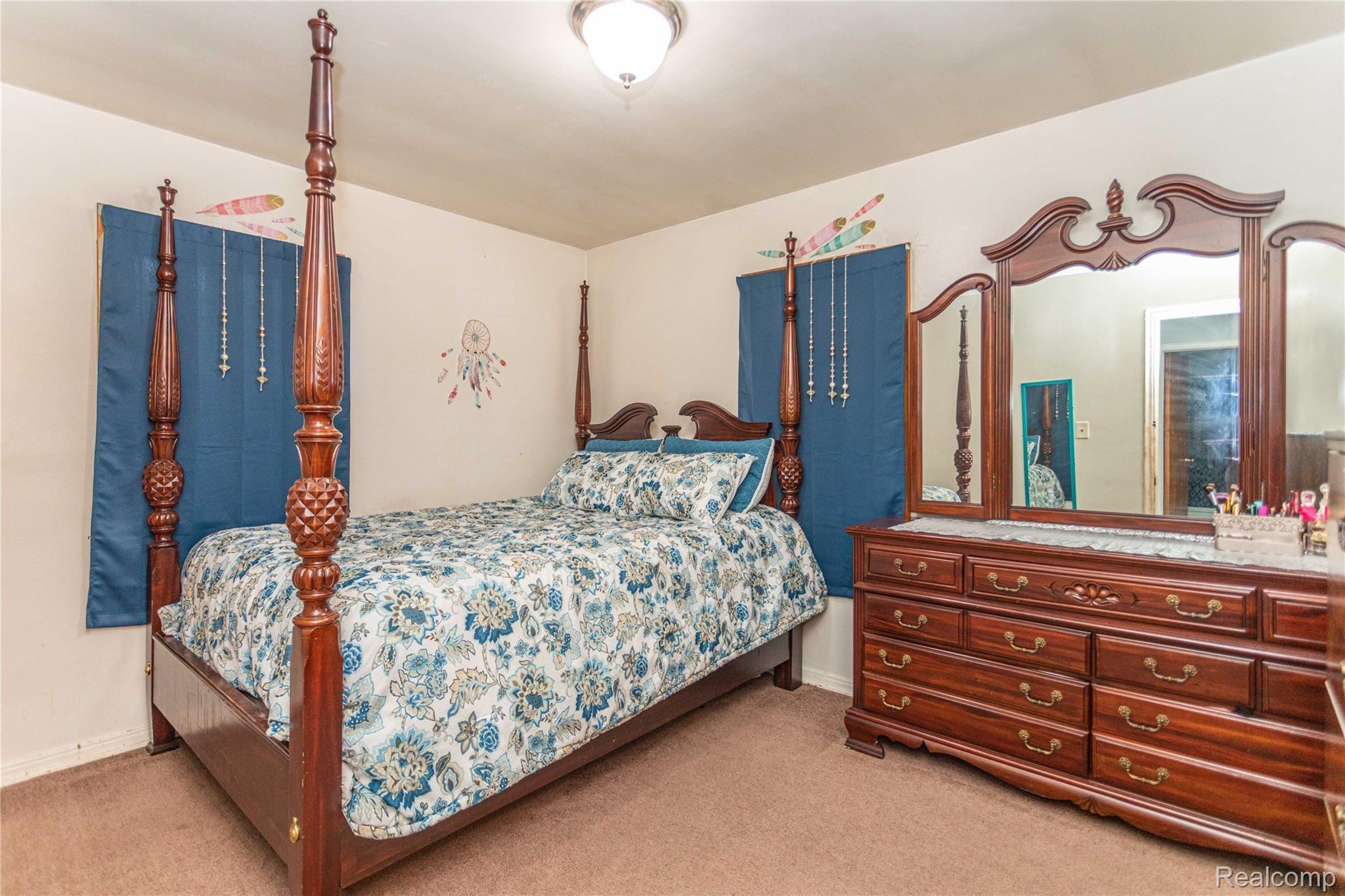 6417 Rutland Street Detroit, MI 48228 - Photo 15 of 29 7.jpg