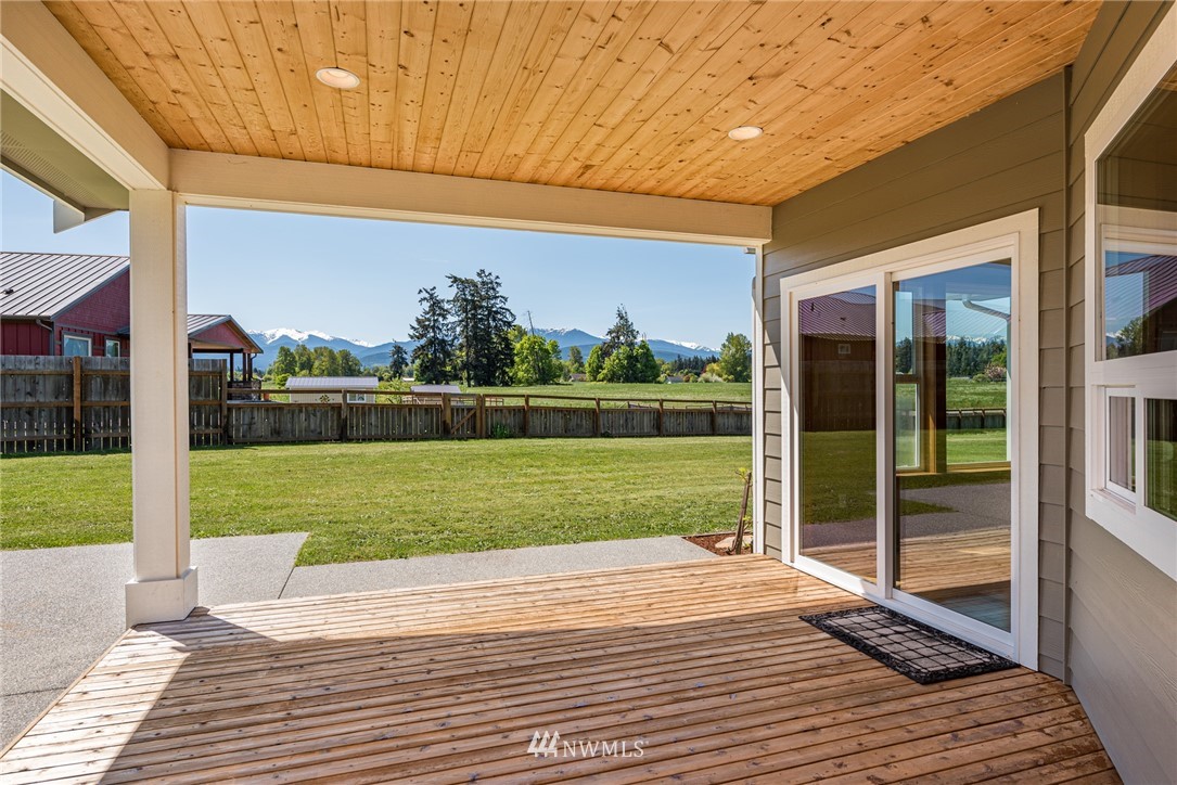121 Sims Lane Sequim, WA 98382 - Photo 13 of 39 Gallery Image 13