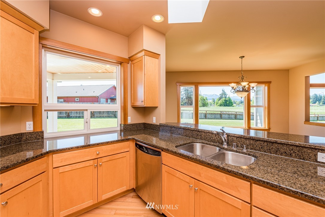 121 Sims Lane Sequim, WA 98382 - Photo 16 of 39 Gallery Image 16