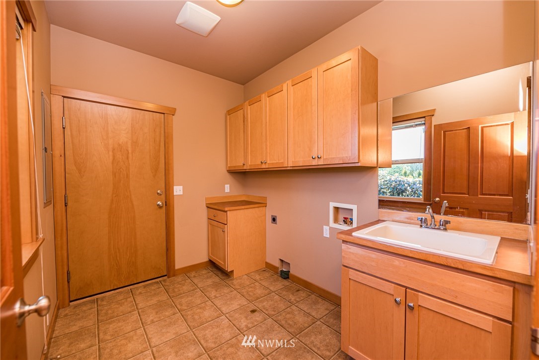121 Sims Lane Sequim, WA 98382 - Photo 27 of 39 Gallery Image 27