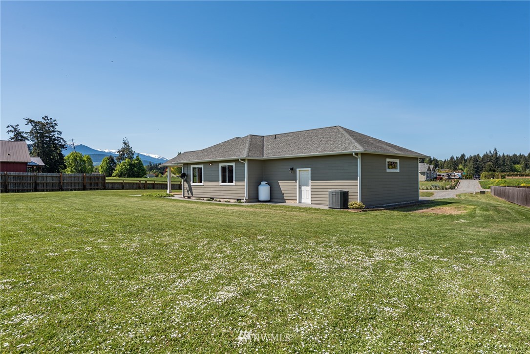121 Sims Lane Sequim, WA 98382 - Photo 31 of 39 Gallery Image 31