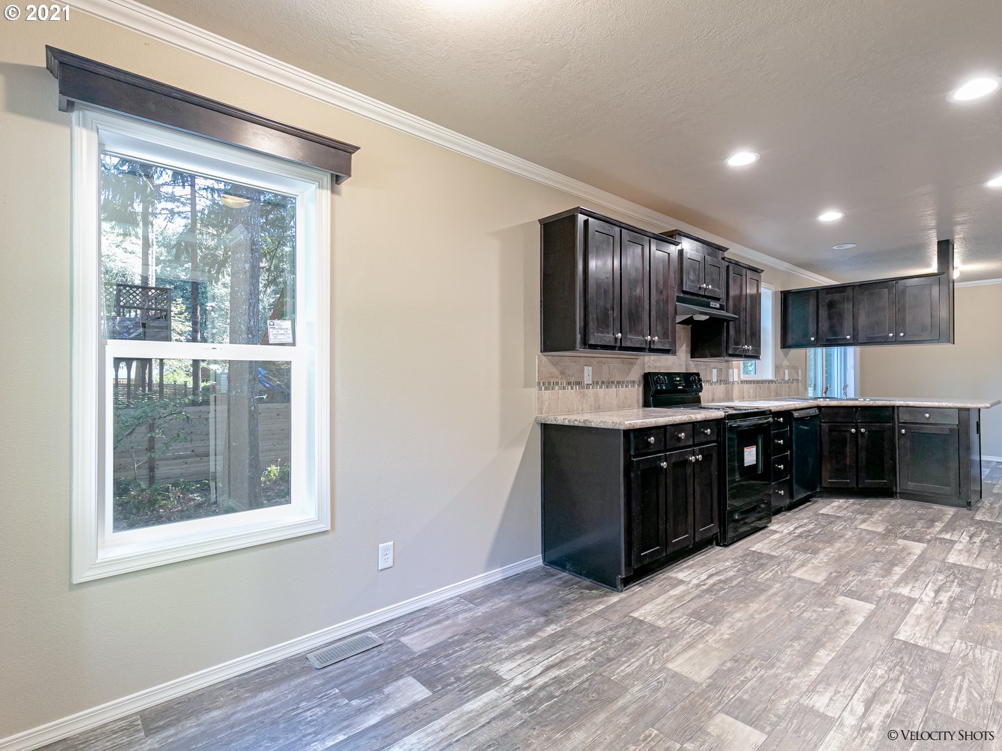 64727 East Sandy River Lane Rhododendron, OR 97049 - Photo 19 of 31