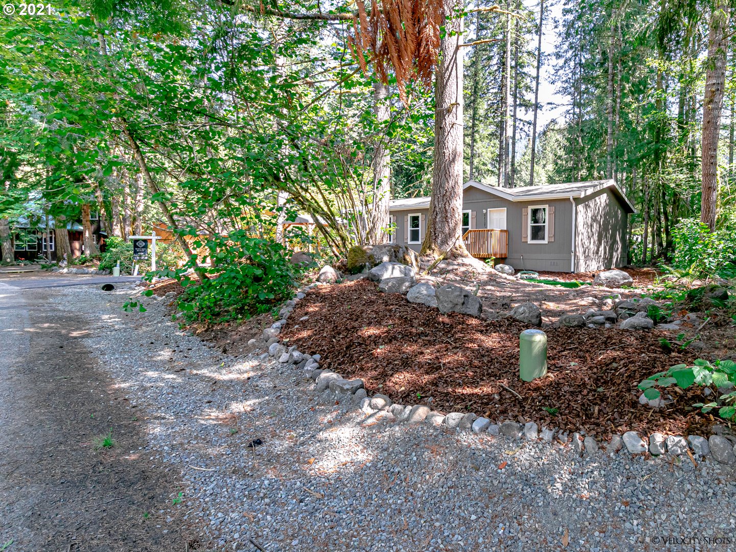 64727 East Sandy River Lane Rhododendron, OR 97049 - Photo 3 of 31