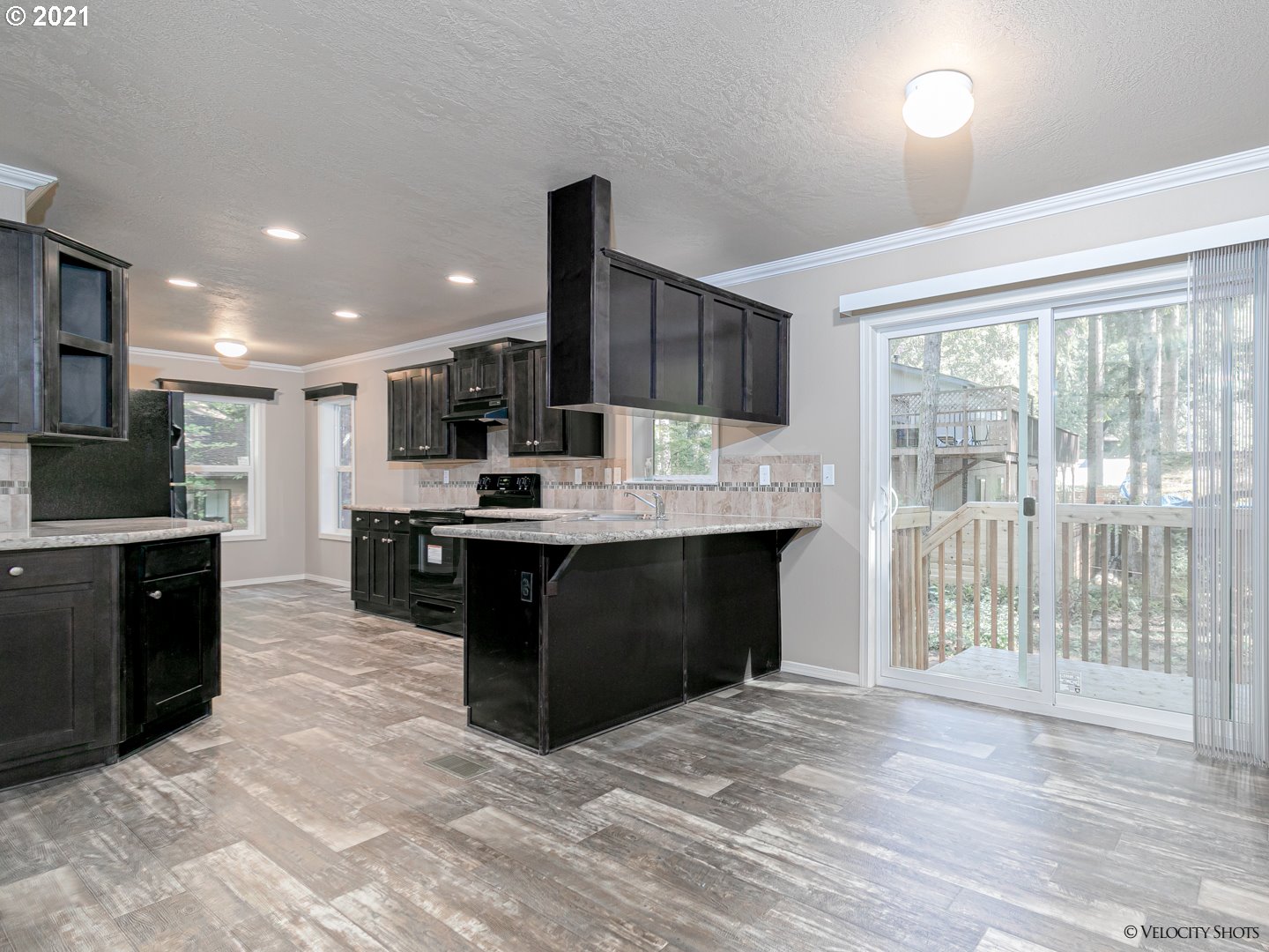 64727 East Sandy River Lane Rhododendron, OR 97049 - Photo 10 of 31