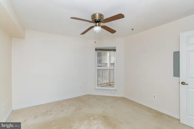 $1,900 | 1504 Lincoln Way, Unit 108, McLean, VA 22102