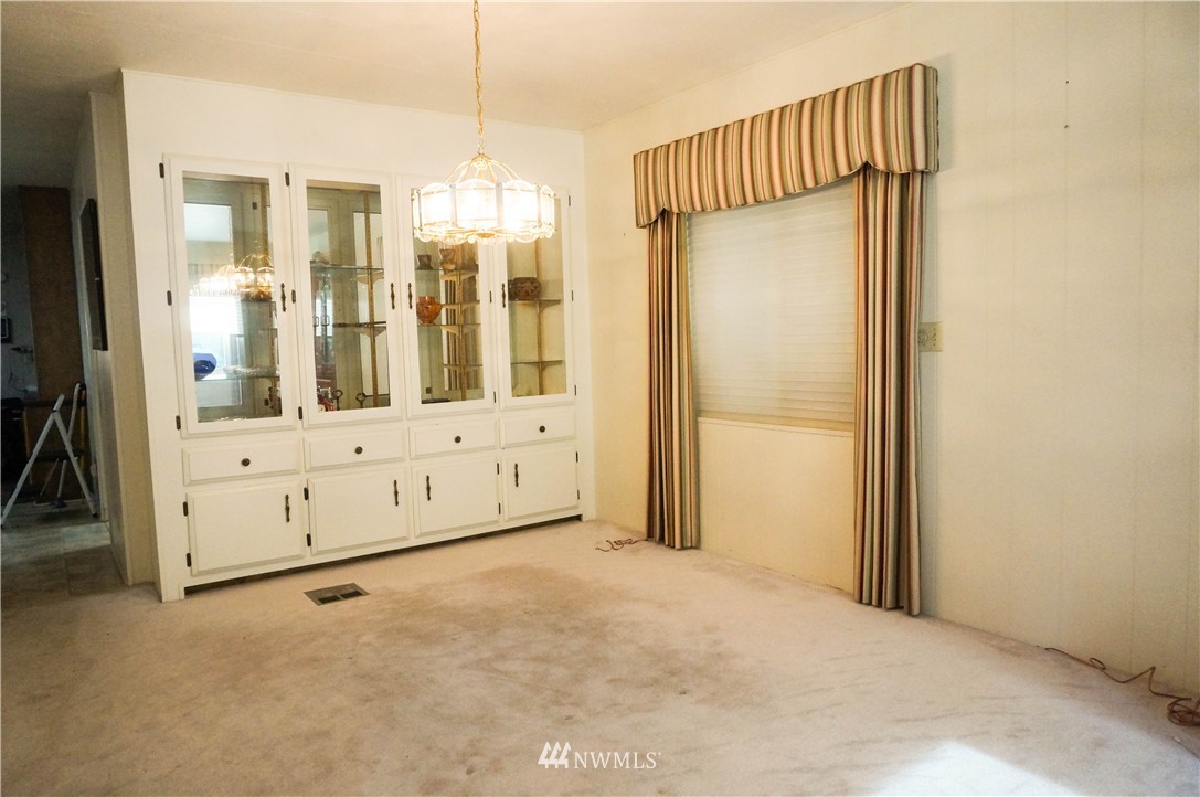 201 Union Avenue Southeast, Unit 186 Renton, WA 98059 - Photo 4 of 25 Gallery Image 4