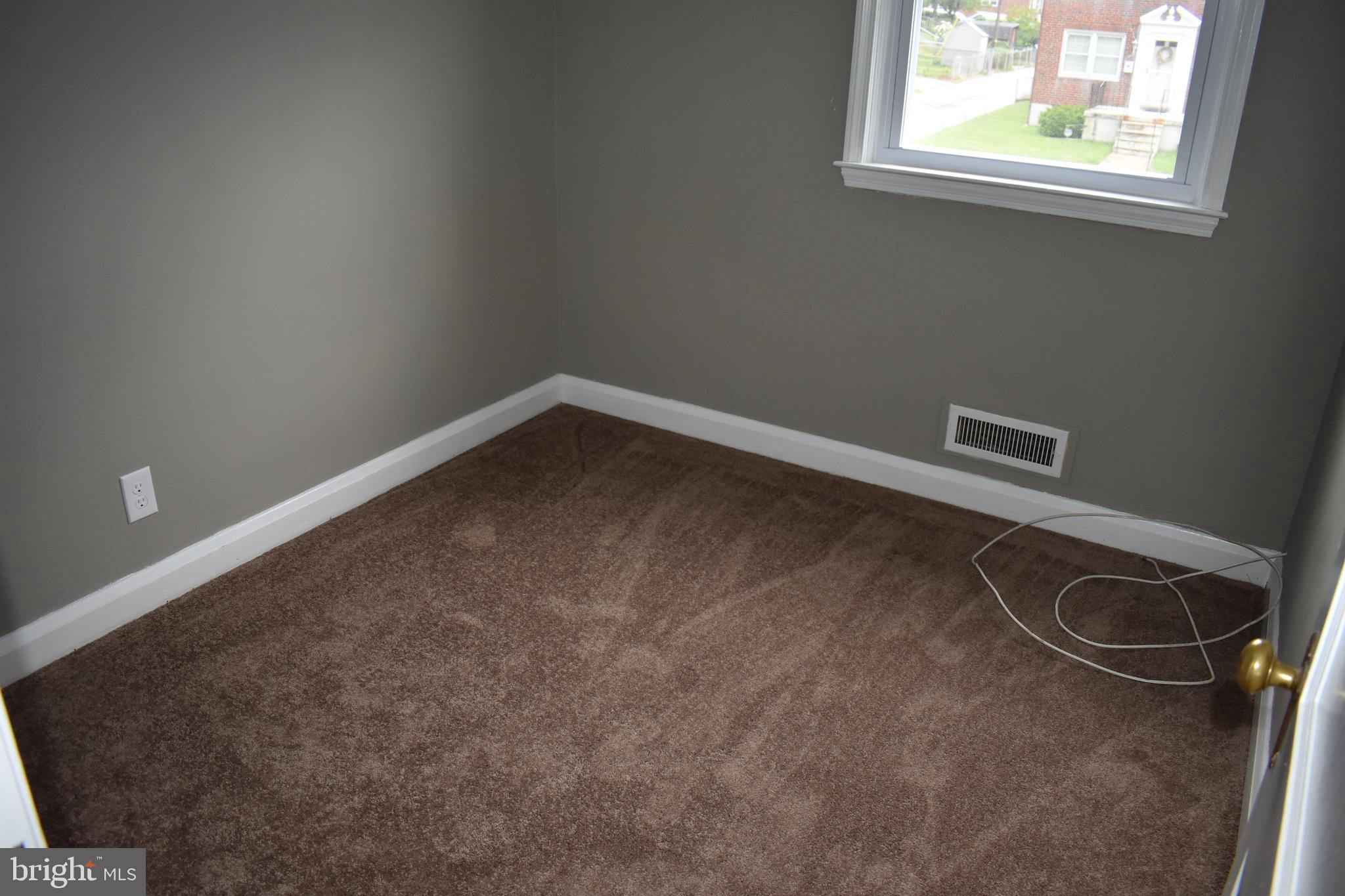 1403 Langford Road Baltimore, MD 21207 - Photo 9 of 22
