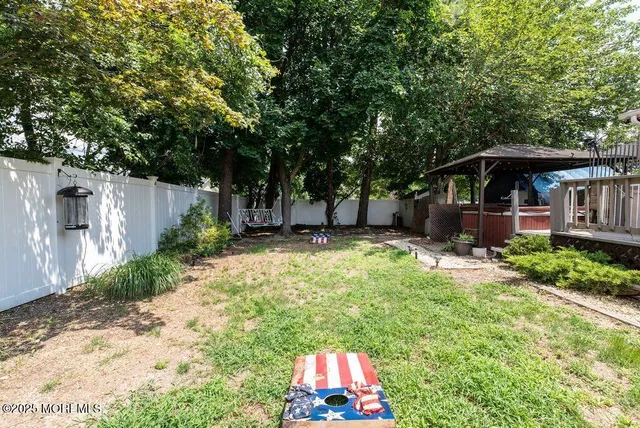 $570,000 | 1325 12th Avenue, Toms River, NJ 08757