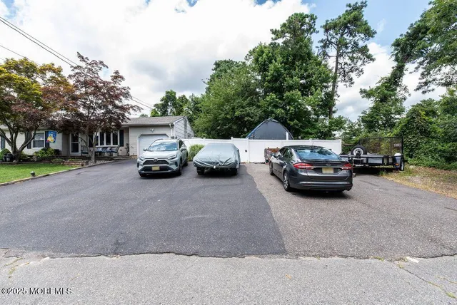 $570,000 | 1325 12th Avenue, Toms River, NJ 08757