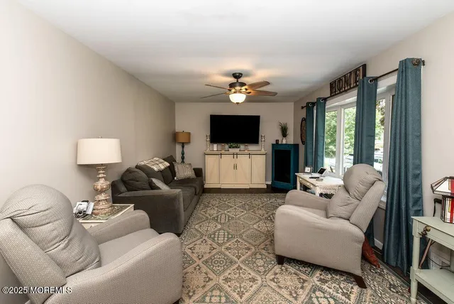 $570,000 | 1325 12th Avenue, Toms River, NJ 08757