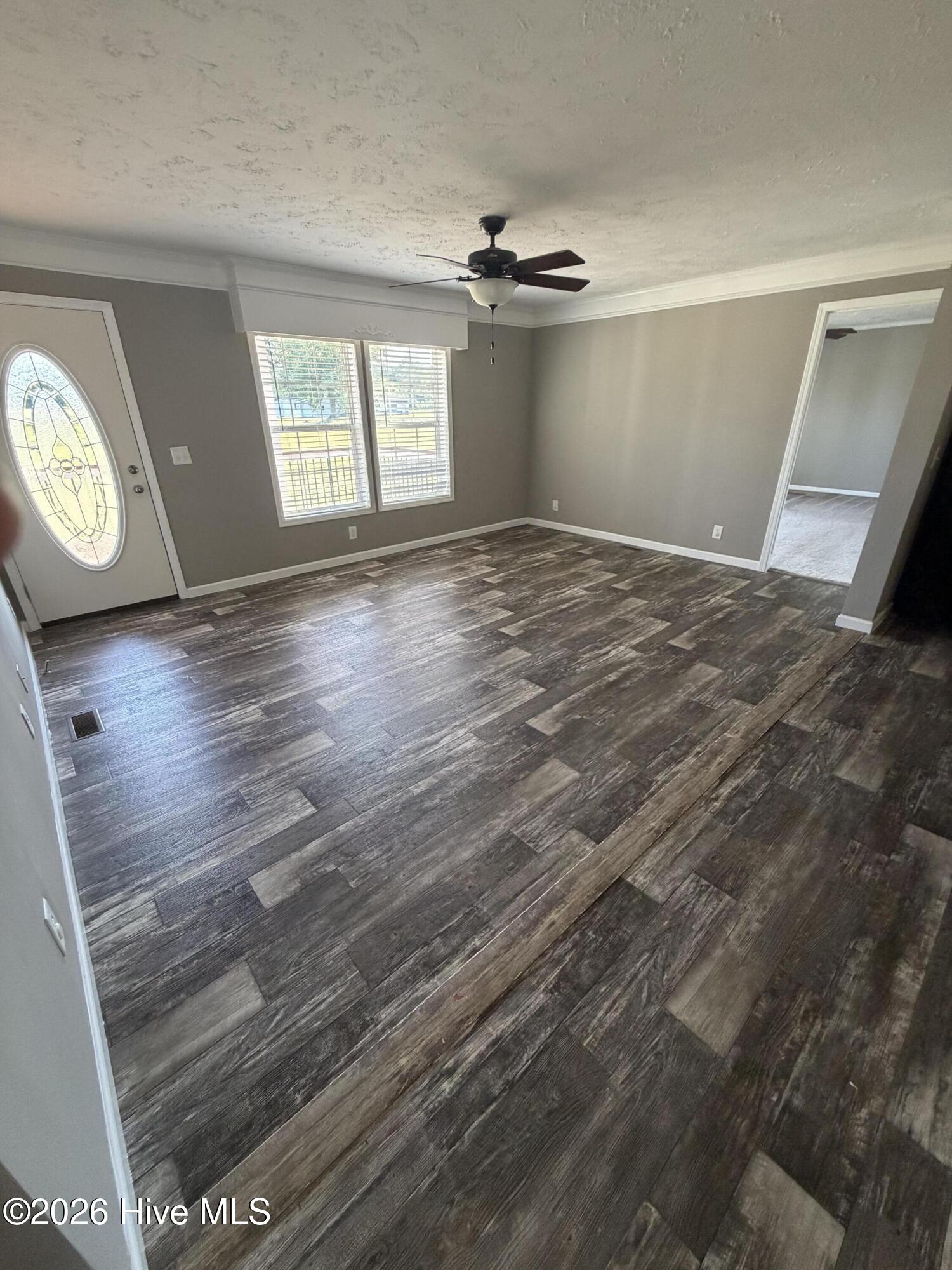 441 Mrs Tates Road Whiteville, NC 28472 - Photo 18 of 33 living room